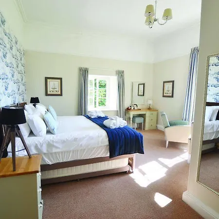 Monk Coniston 4*